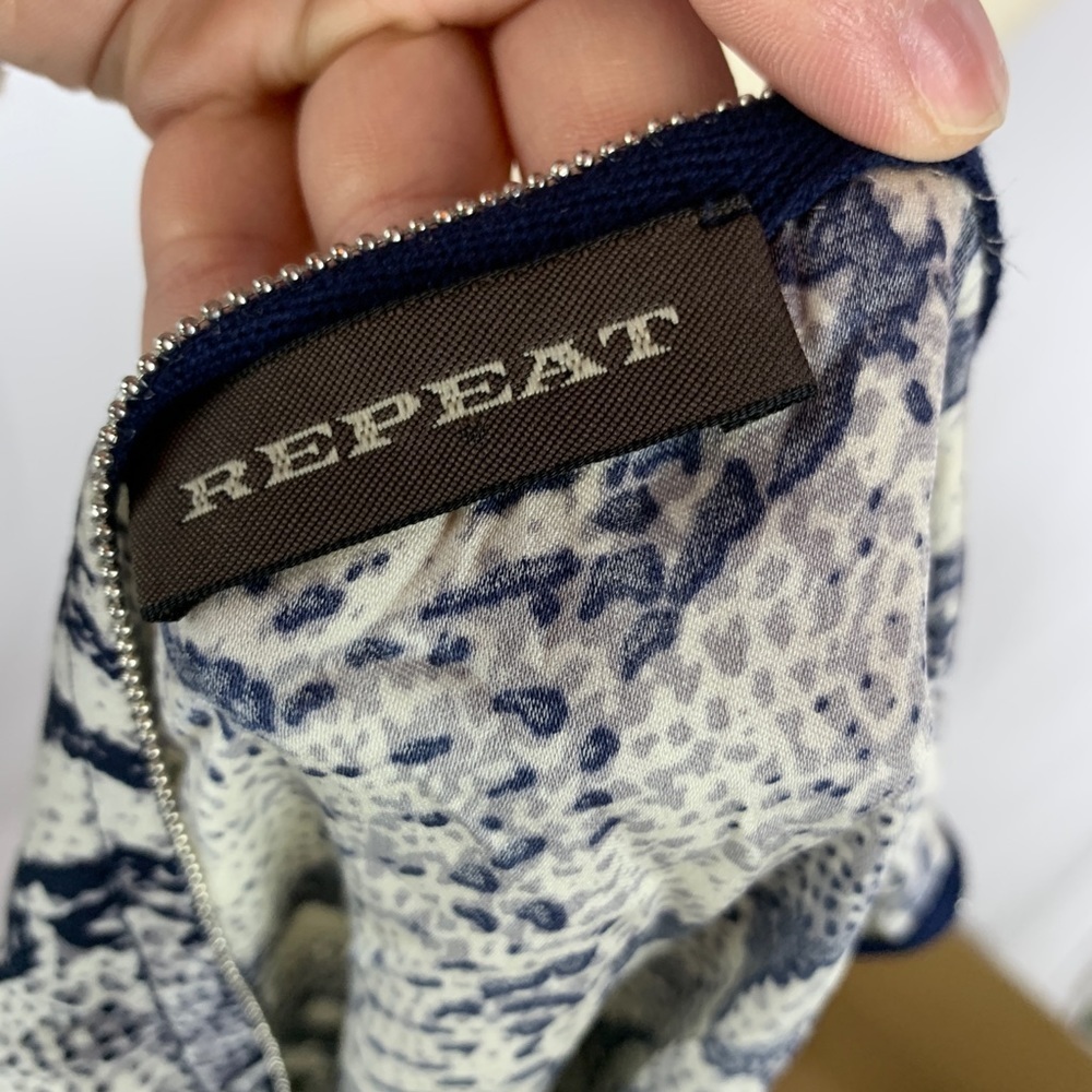 Repeat blouse - Picture 8 of 8